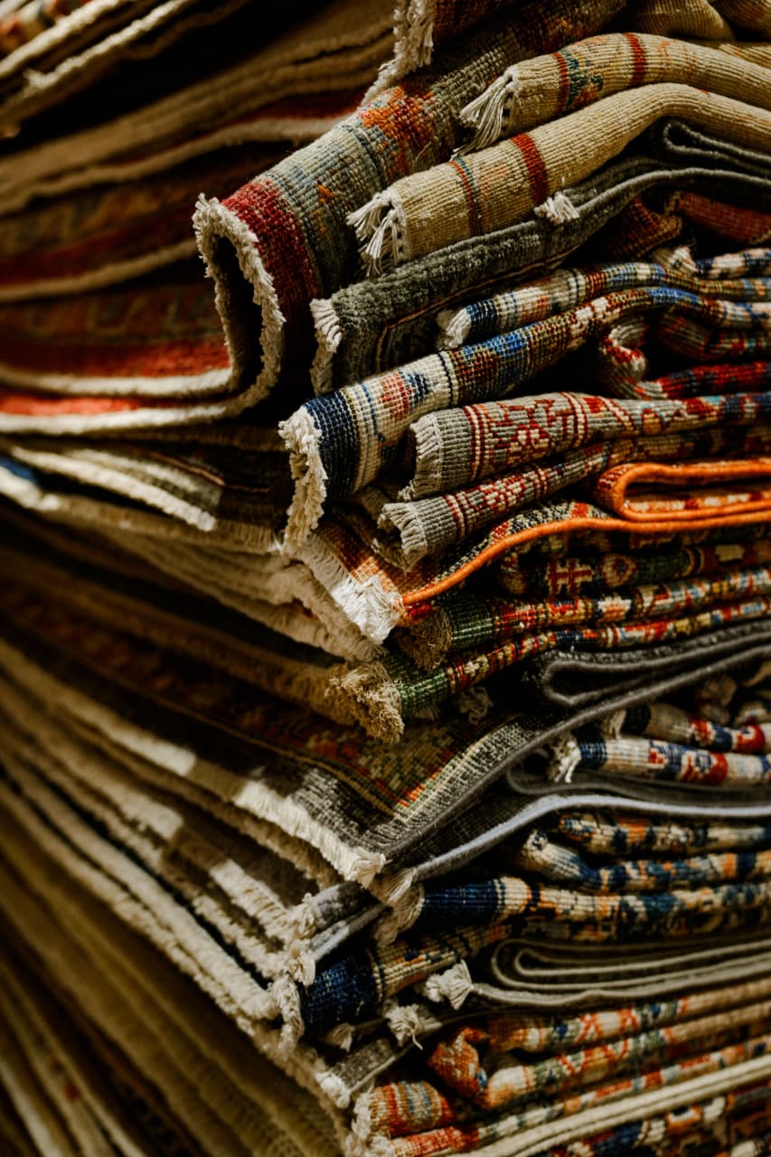 Luxurious Silk Blend Bed Carpet